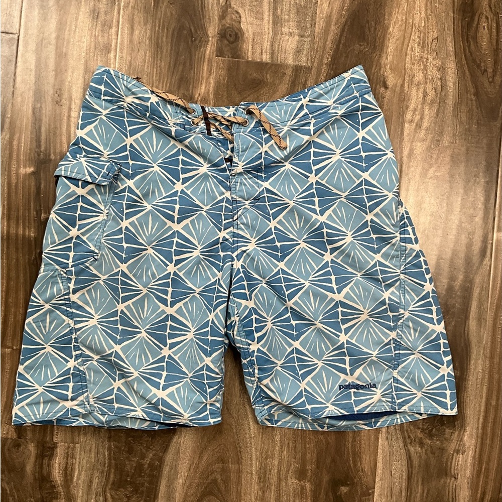 Mens Blue Patagonia 32 Boardshorts